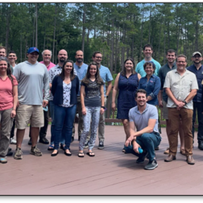 Expert elicitation of key invasive species habitat requirements, prevalence, and life history attributes